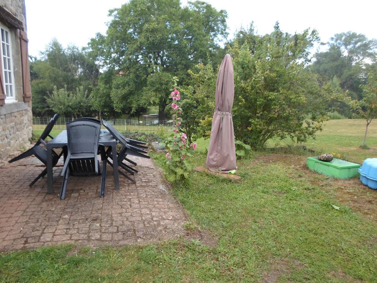 Relais Des Chaux Bed & Breakfast Saint-Jean-des-Ollieres Ngoại thất bức ảnh